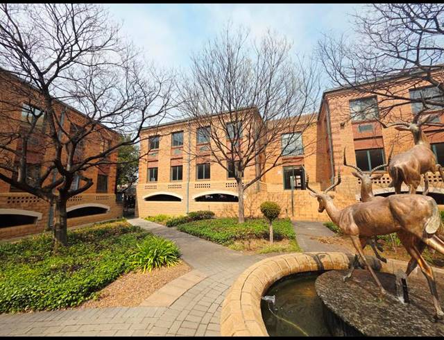 BUSINESS PROPERTY TO RENT IN MENLYN